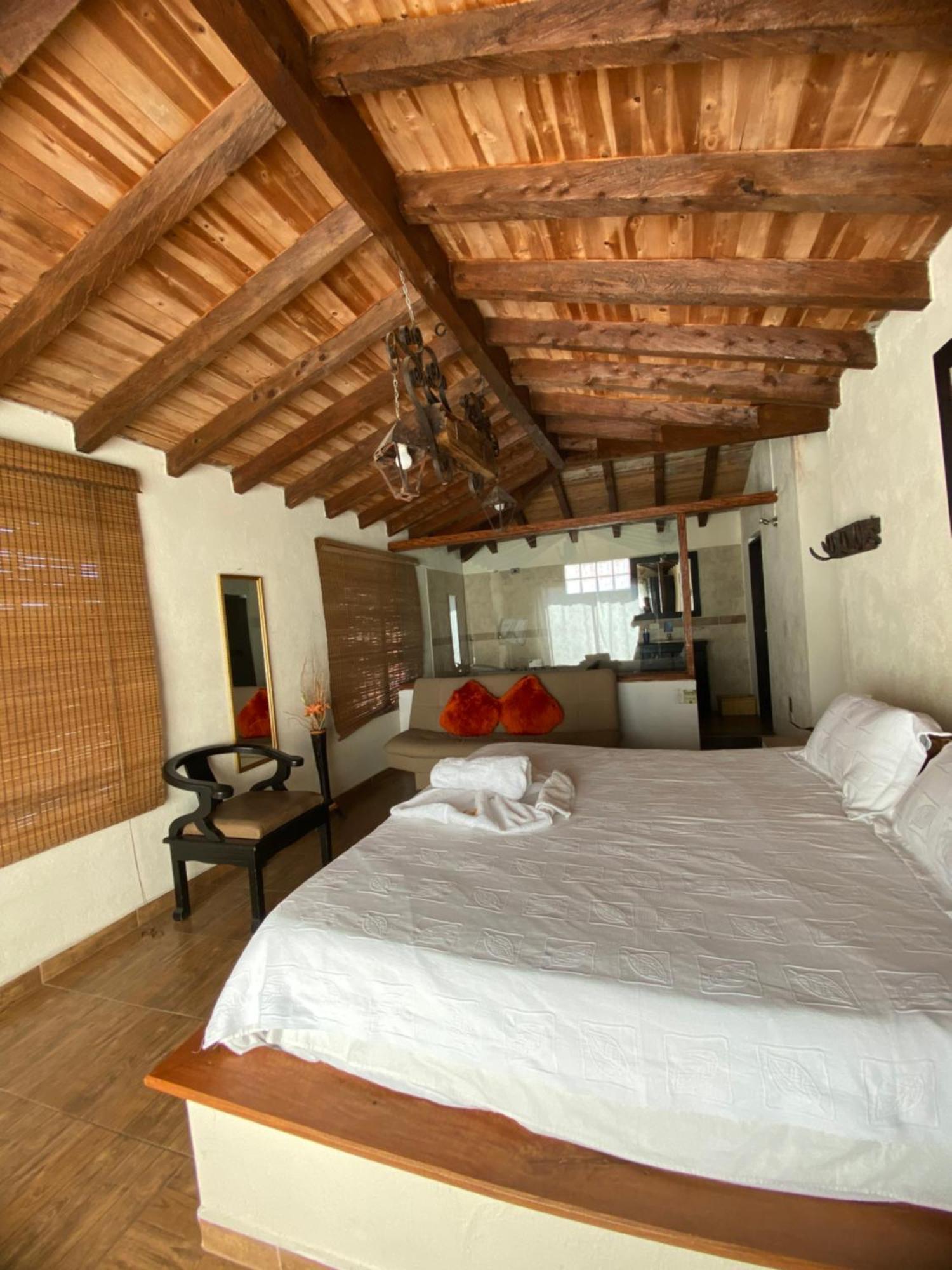 Affittacamere Oak Tree House Guatapé Esterno foto