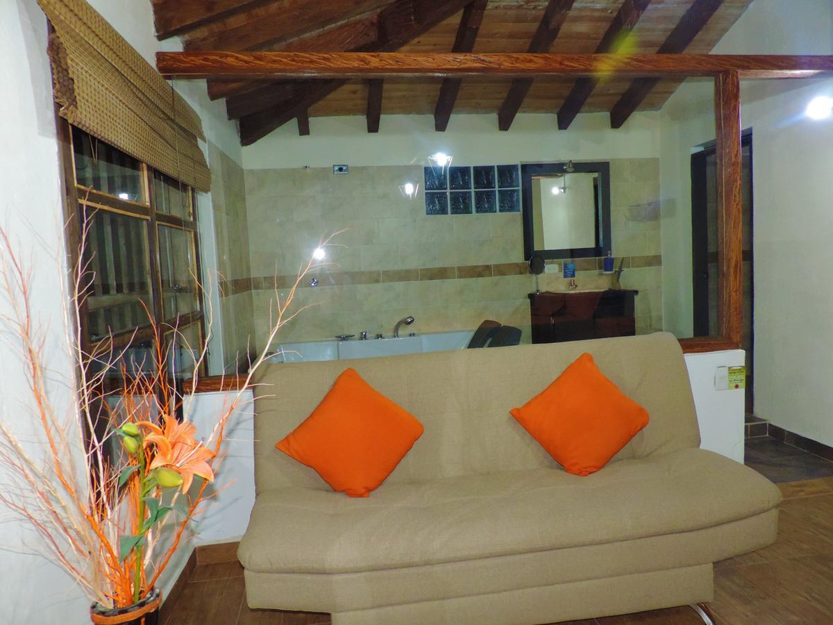 Affittacamere Oak Tree House Guatapé Esterno foto